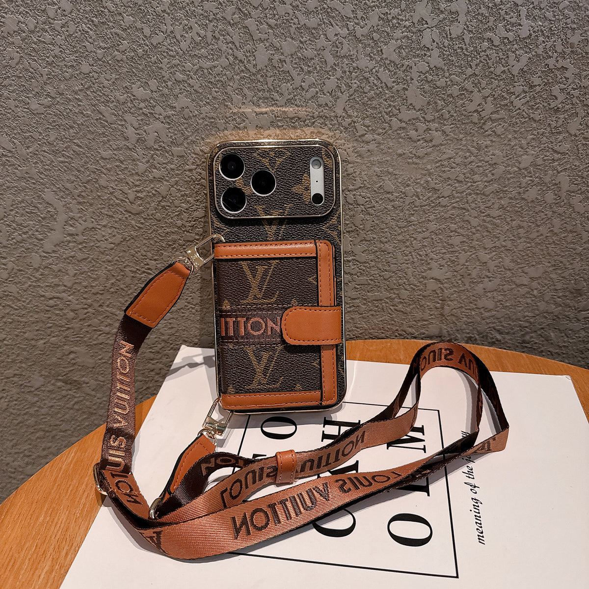 Orange Umhänge Hülle with Flip Geldbörse & Adjustable Armband – Ansicht 1