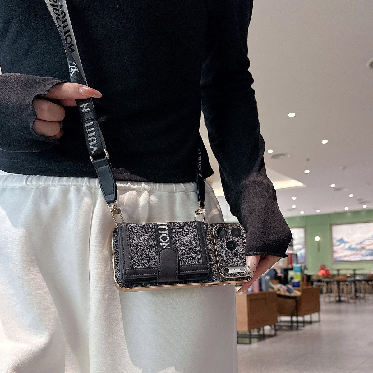Noir Umhänge Hülle with Card Geldbörse & Adjustable Armband – Ansicht 4