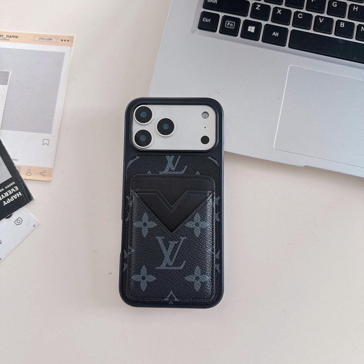 Schwarz Monogram Leder iPhone Hülle with V-Pocket Card Slot – Ansicht 2