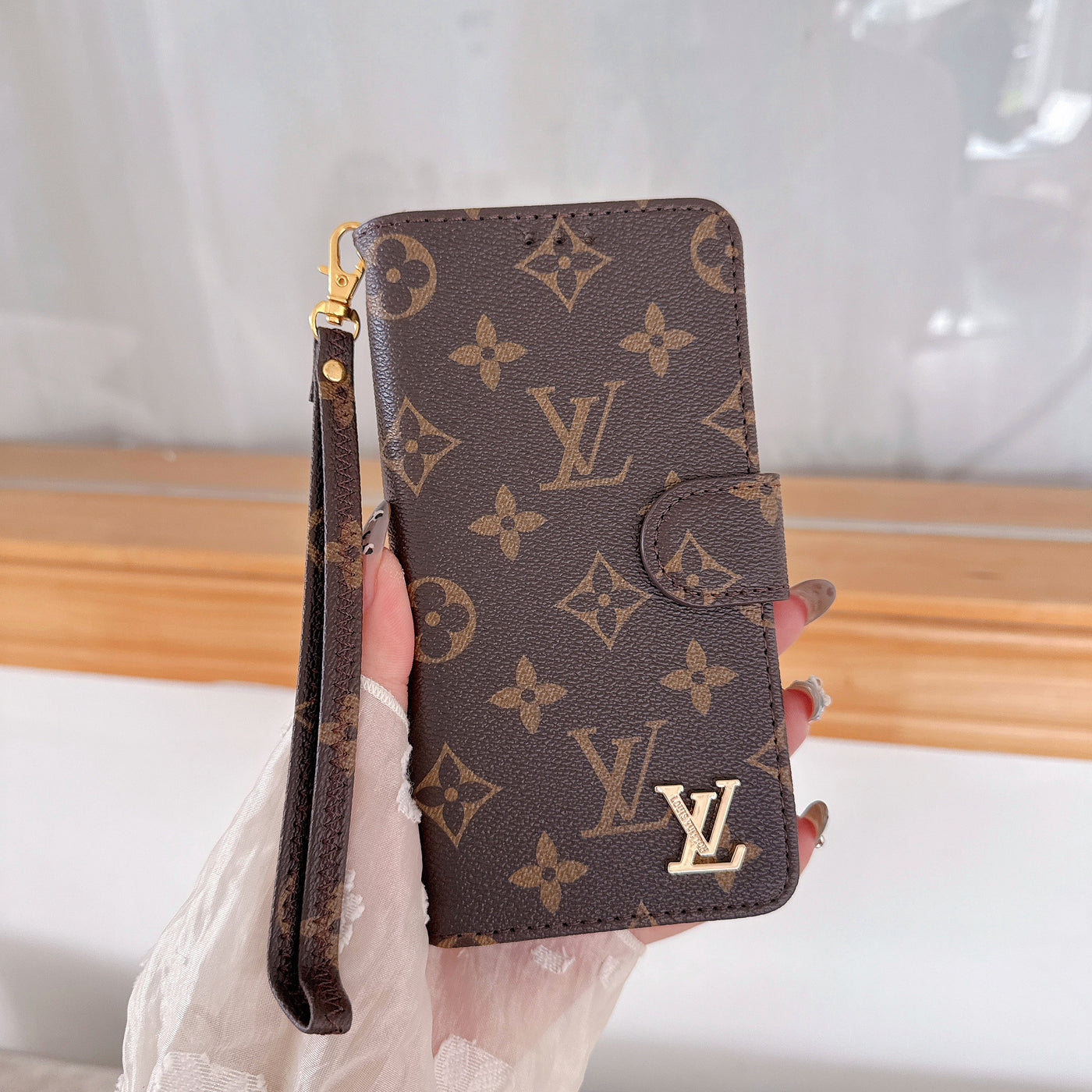 Luxurious Brown LV 2.0 Wallet iPhone Case