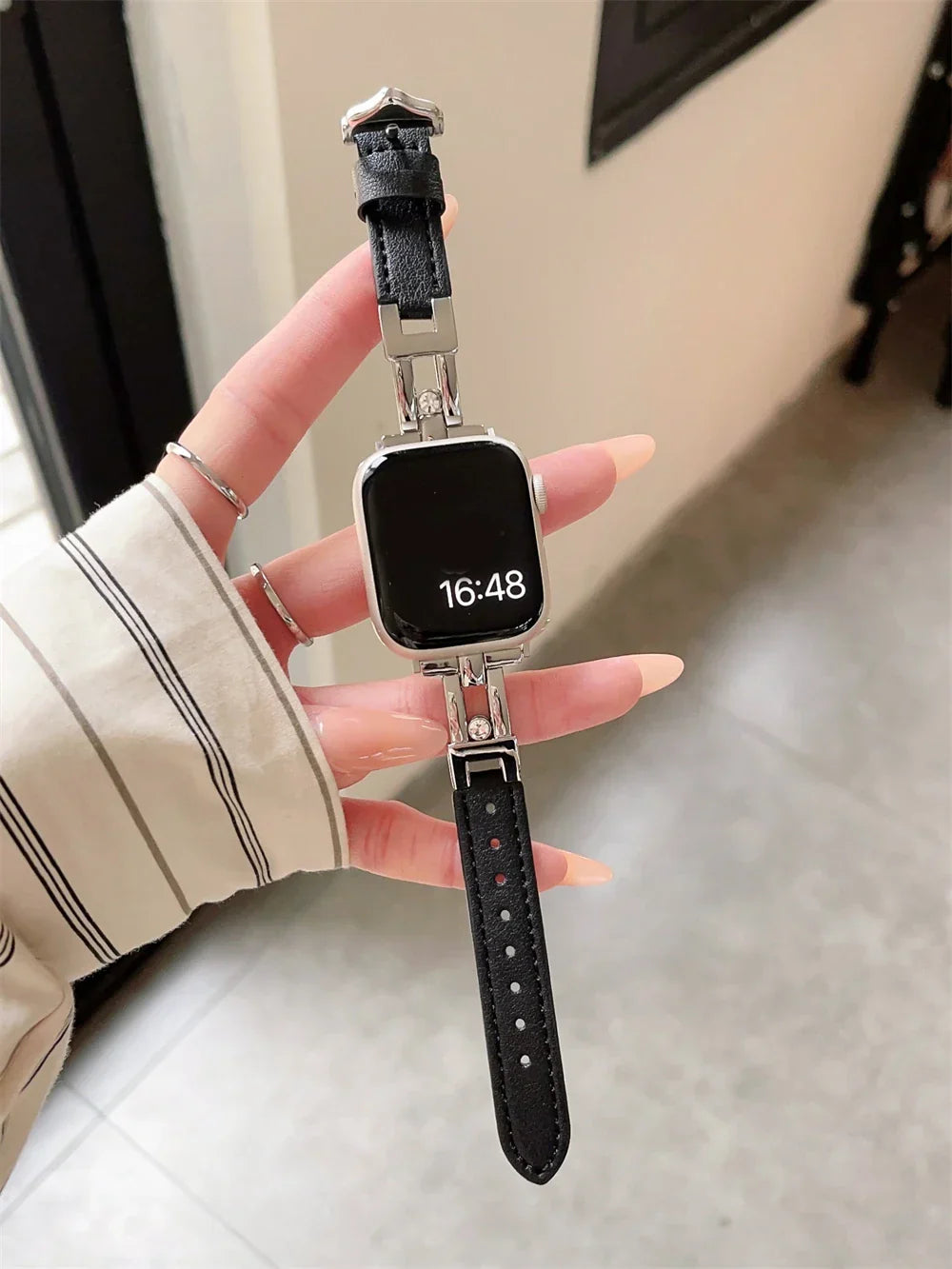 Diamonds Leather Strap For Apple Watch
